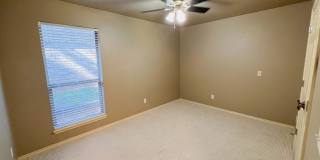 3 Bed + Study in The Greens Gallery 33