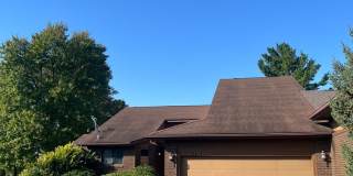 2 Bedroom 2.5 Bath Home West-Side Springfield $1950.00 2 Bedroom 2.5 Bath Home West-Side Springfield $1950.00 Gallery 1