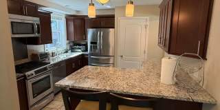 Beautiful Furnished 3BR/2BA Home in Prime Lincolnwood Location – Top-Rated Schools Gallery 8