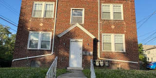 2536 Adams Gallery 2