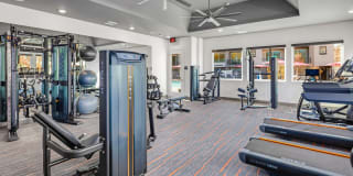 Esprit Townhome Apartments Gallery 18