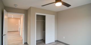 4102 Hamilton Street Gallery 11