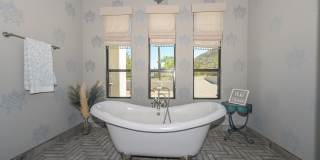 5861 E Cloud Road Gallery 27