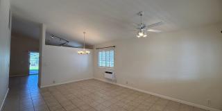 3br/2ba House with Garage, Enclosed Yard & Solar Panels! Pets Negotiable! Gallery 3