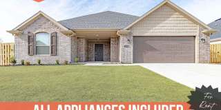 Spacious Fayetteville Home! Gallery 1