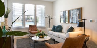 Novel University Place Gallery 10