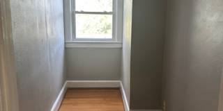 1301 Pickett Street Gallery 10
