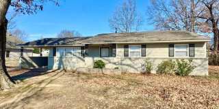 954 East Holmes Road Gallery 1