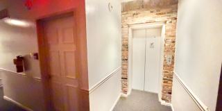 Dupont Prime Location Tree-Lined Corcoran St & 17th 1 bed 1 bath Condo UTILITIES INCLUDED. Gallery 20