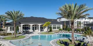 Holly Grove Gallery 24