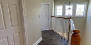302 Holly Street S Gallery 9