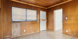 4 bedroom large home Gallery 17