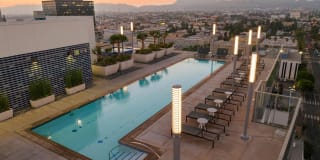 3033 Wilshire Gallery 2