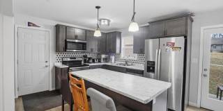 124 N College Street Gallery 3