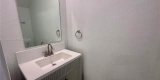 540 NE 5th Ln Gallery 8