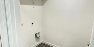 1901 Chapel Hill Road Gallery 34