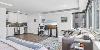 1440 N Lake Shore Drive Gallery 7