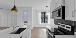 14075 SW Thorens Drive Gallery 12