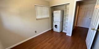 2 Bed, 1 Bath Patio TownHome in the Clayton Neighborhood Gallery 12
