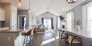 Pet Friendly Three Bedroom! Gallery 3