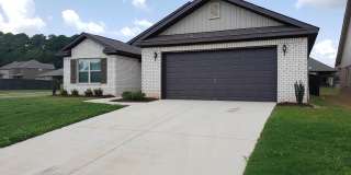 217 Hydra Circle Gallery 1