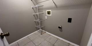 Spacious 3/2.5 Town Home in Meadow Woods! Available Now! Gallery 19