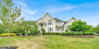 19 MEADOWLARK DRIVE Gallery 1