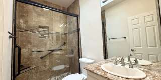 AVAILABLE NOW!! GORGEOUS 3 Bedroom 3 Bathroom Condo with Lake Views in Rancho Mirage! Gallery 16