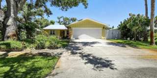 725 Acacia Road Gallery 25