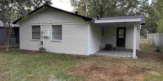 408 SE First Street Gallery 26