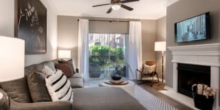 Bailey's Crossing Gallery 1