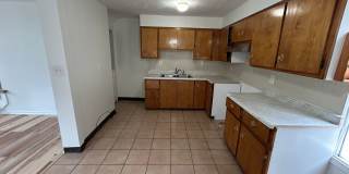 2 Bed - 1 Bath Unit Gallery 1