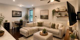 2440 W Iowa Street Gallery 2