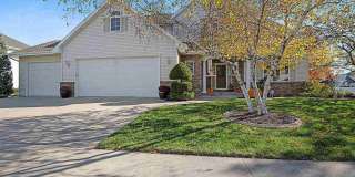 4932 North Waterford Drive Gallery 1