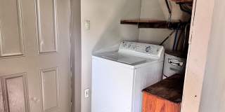 1015 Macy Street Gallery 13