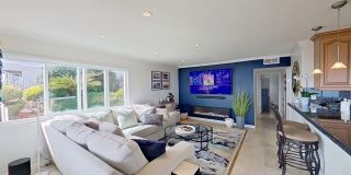 21722 Ocean Vista Dr - Unit D, Laguna Beach: Spacious 2 Bed 1 Bath Condo with Full Ocean Views! Gallery 6