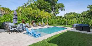 125 NW 3rd Avenue Gallery 19