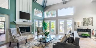 Lakes of Northdale Apartments Gallery 18