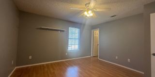 14108 Cherry Hill Road Gallery 9