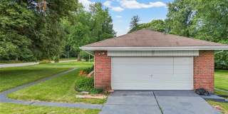 10325 Lookaway Drive Gallery 54