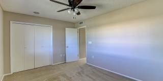 10645 W Saratoga Cir Gallery 12