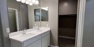 24068 W WHYMAN Avenue Gallery 8