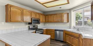 10621 Tivoli Court Gallery 16