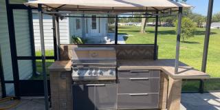 Spectacular Fully Furnished SEASONAL Home with Golf Course views and pool* Gallery 24