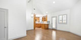 8848 Ashcroft Gallery 23