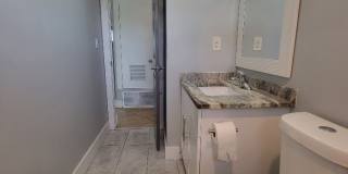 203 Redcliff Avenue Gallery 14
