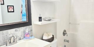 4855 Balfern Street Gallery 18