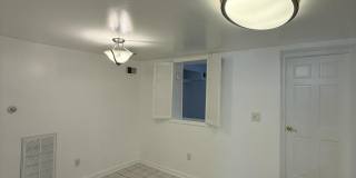 31 Elm Street Gallery 8