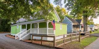 50% off on 1st month's rent - 725 Williams St Gallery 1