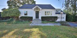 14 Maple Avenue S Gallery 1